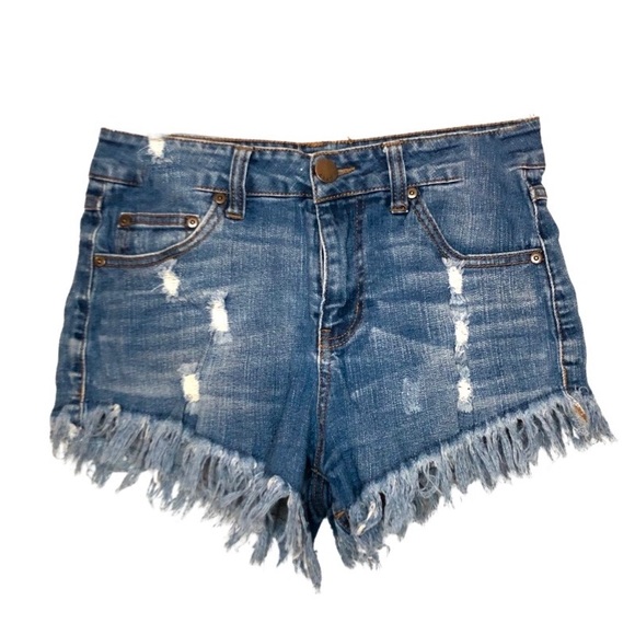 ELAN Frayed Jean Shorts - Picture 1 of 3